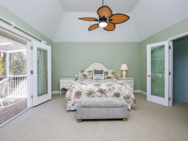 Stunning Luxury Vacation Home With Private Pool in Captiva